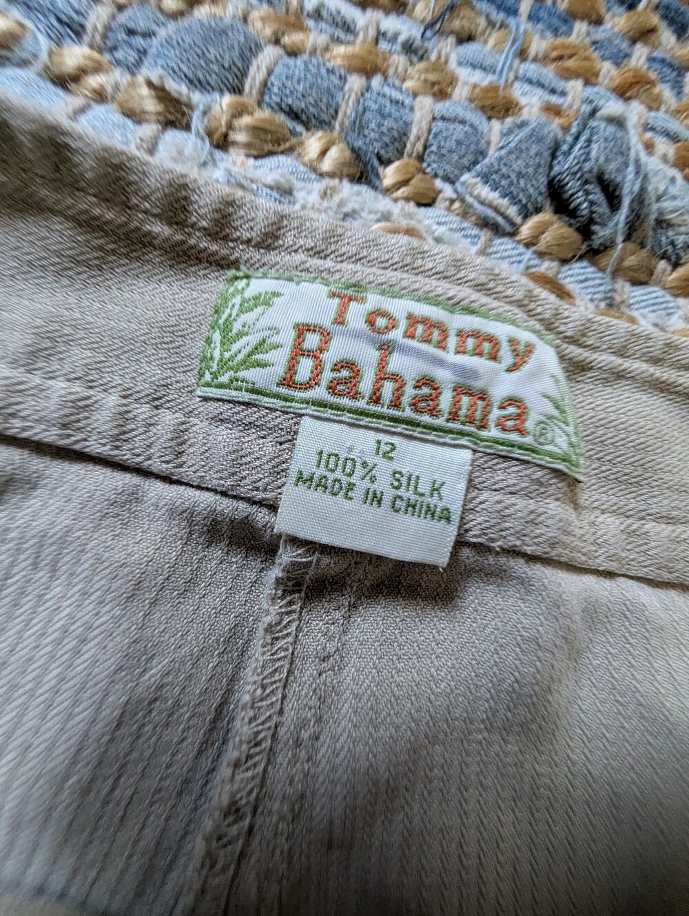 Tommy Bahama Silk Straight Leg Pants 12 Beige Resort Coastal Lightweight - Picture 7 of 8
